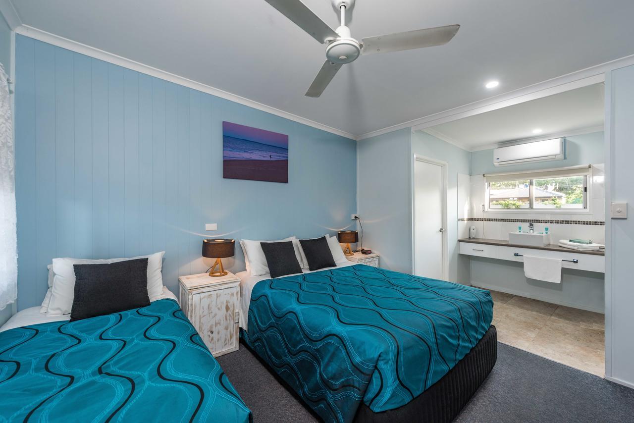 بوندابيرج Moore Park Beach Inn المظهر الخارجي الصورة