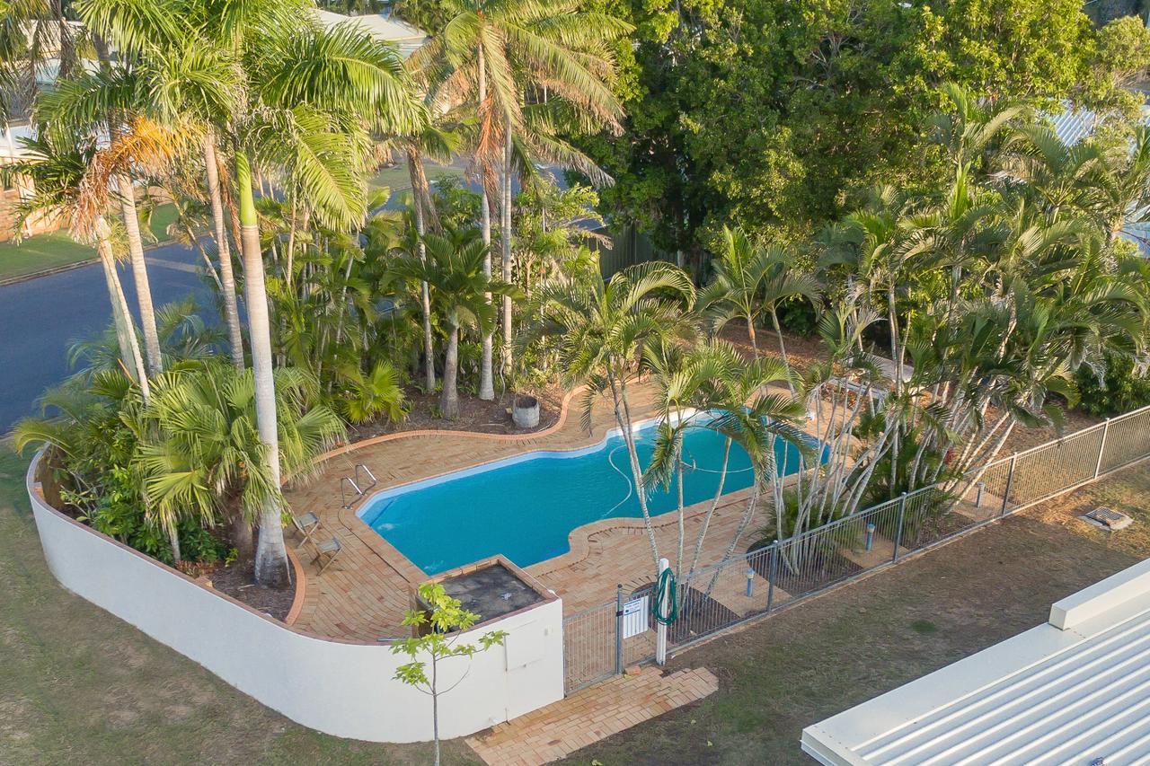 بوندابيرج Moore Park Beach Inn المظهر الخارجي الصورة